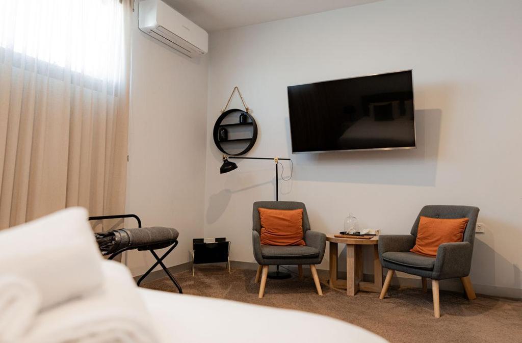 Bay Of Fires Apartments - Town Centre Сейнт Хелънс Екстериор снимка