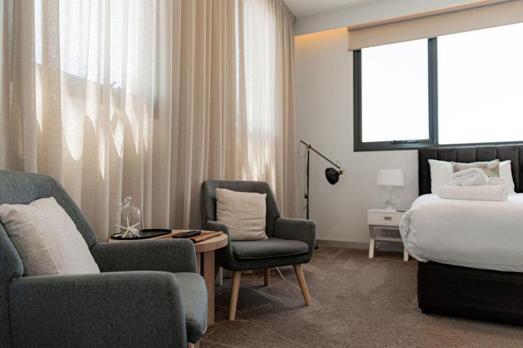 Bay Of Fires Apartments - Town Centre Сейнт Хелънс Екстериор снимка