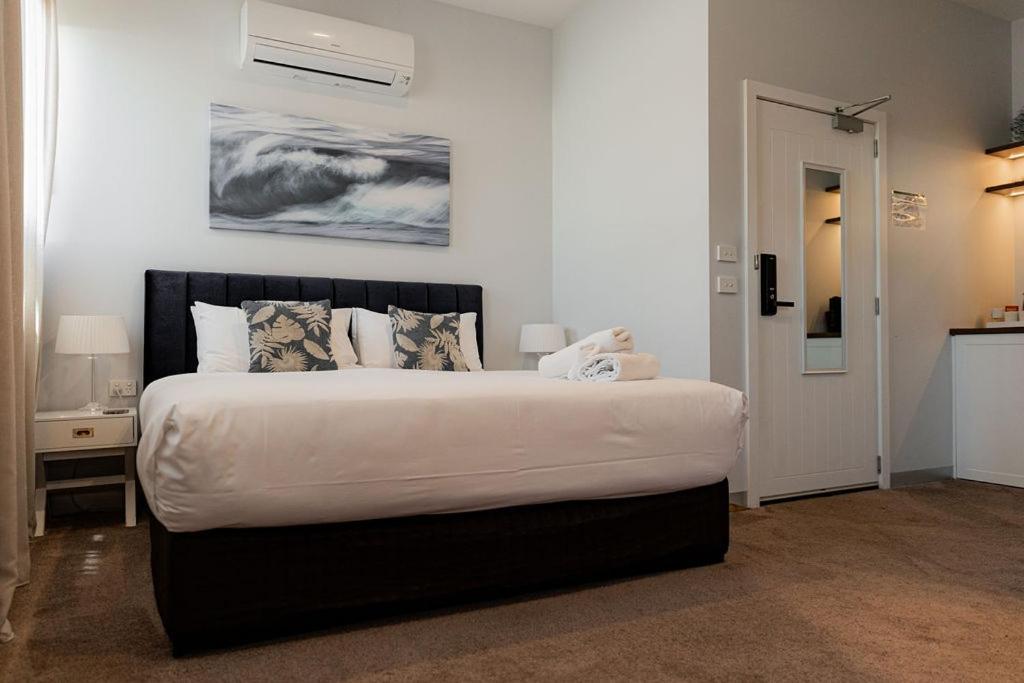 Bay Of Fires Apartments - Town Centre Сейнт Хелънс Екстериор снимка