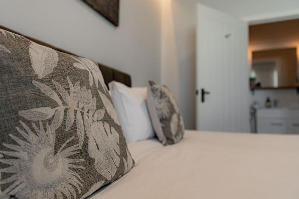 Bay Of Fires Apartments - Town Centre Сейнт Хелънс Екстериор снимка